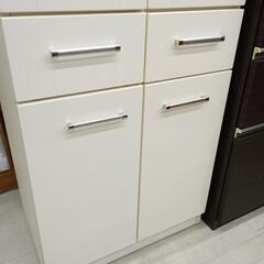 ☆60幅☆食器棚