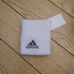 adidasリストバンド