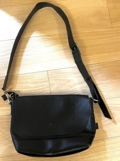 ナノユニバース　レザーバッグ