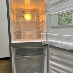 【無料】一人暮らしサイズ(110L)の冷蔵庫お譲りします