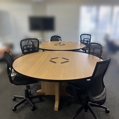 オフィス MTG用丸テーブル　2台