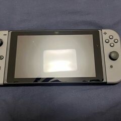 Switch本体1台＋プロコン2個＋GCコン1個