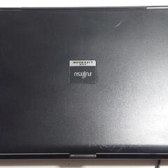 FUJITSU　ノートパソコン　中古