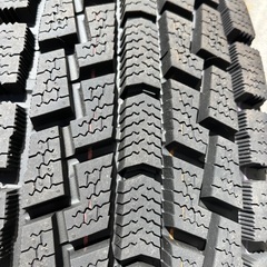 ジムニー　スタッドレスタイヤ4本セット　ホイール付き　175/80R16