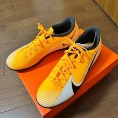 ナイキ　サッカーシューズ　VAPOR 13 ACADEMY 25.0