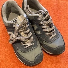 New Balance スニーカー　レディース