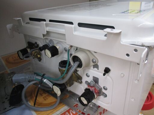 リンナイ RUX-E2006W-SP LPガス給湯器 中古品 22年 リモコン付【ハンズ