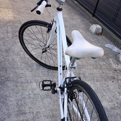 小柄でも乗れる700Cクロス【プレシジョンディエナ】適正身長目安150ｃｍからですが140ｃｍ台後半ぐらいでも十分乗れると思います。