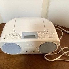 【価格ダウン】⑯東芝CDラジオ中古　使用感有り