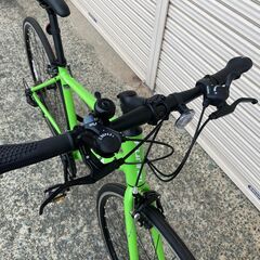 【新品★未使用 】　クロスバイク　700C×25C　高級アルミ仕様　21段ギア