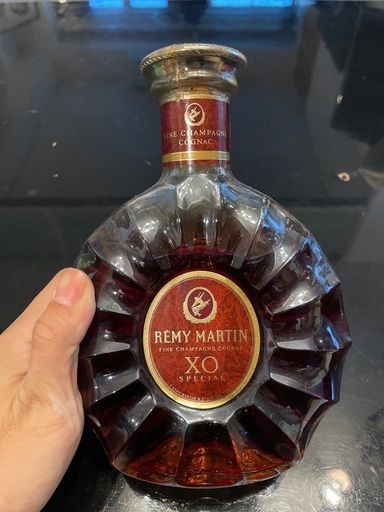 REMY MARTIN　CENAURE　XO　レミーマルタンセントーXO未開栓