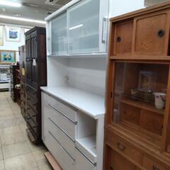 食器棚　キッチンボード　大きい　ホワイト