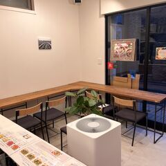 カフェテーブル 天然ウォールナット L字型テーブル+椅子５脚（2200×2250mm ）