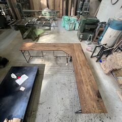 カフェテーブル 天然ウォールナット L字型テーブル+椅子５脚（2200×2250mm ）