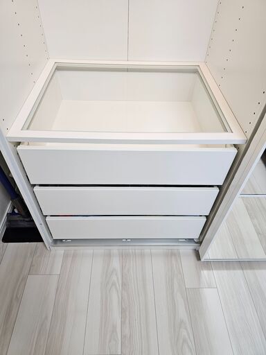 【極上品・IKEA】 高級ガラス扉仕様PAX/AULI・ワードローブ　LED付（システム収納クローゼット）＜10万円相当＞ #16