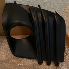 バンパーフォグライトランプベゼルカバー　フォレスター2023 昨年モデル　右&左