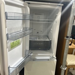 配達可【冷蔵庫】【シャープ】179L 2022年製★6ヶ月保証クリーニング済み【管理番号10501】