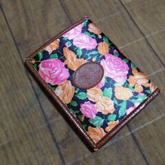 薔薇の本革財布