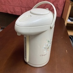 保温ポット2.2L