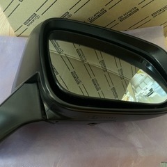 アルファード ドアミラー　30系後期　右 黒 センサー付