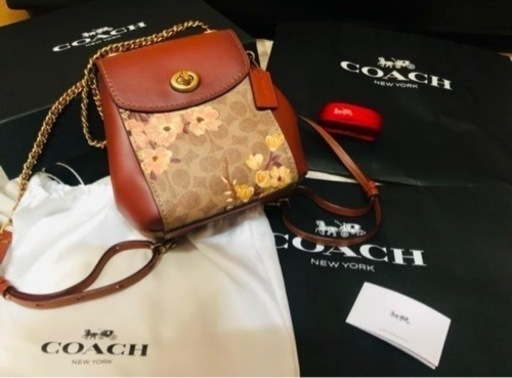 【新品】COACH パーカーコーチコンバーチブル　2way 花柄　リュック