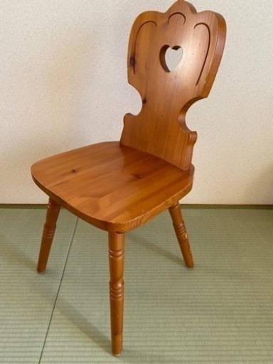 みかんさま専用ページ♡カントリーハート　チェア　4脚のうち2脚分① カントリーチェア 4脚セット みかんさま専用ページ♡カントリーハート