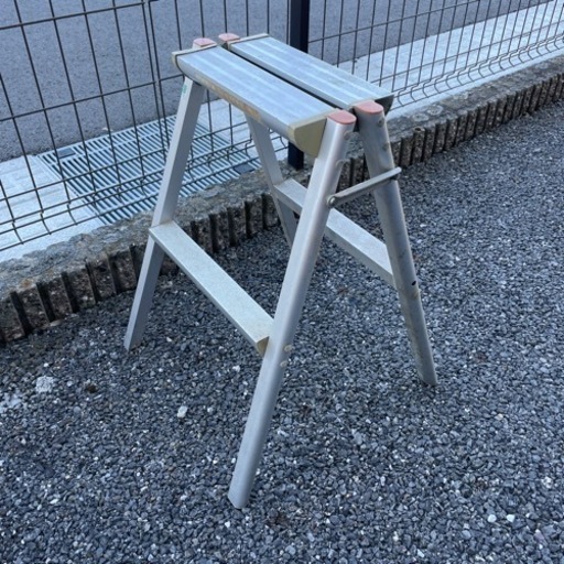 取引中　アルミ　踏み台　9-1100