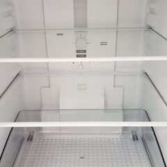 SHARP　2022年製　152L　２ドア冷蔵庫　SJ-D15H-W