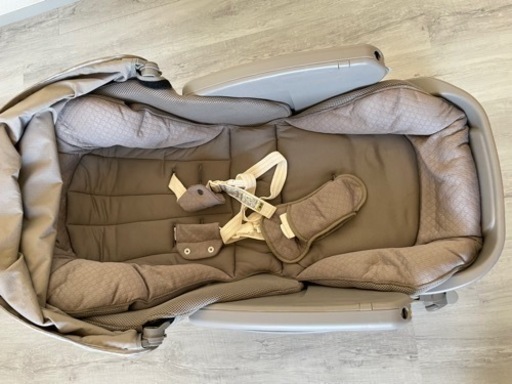 アップリカ Aprica ユラリズム オート ハイローチェア ハイローラック