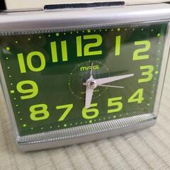 目覚まし時計　置き時計　MAG T679