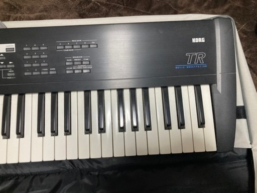 KORG TR76 スタンド付き