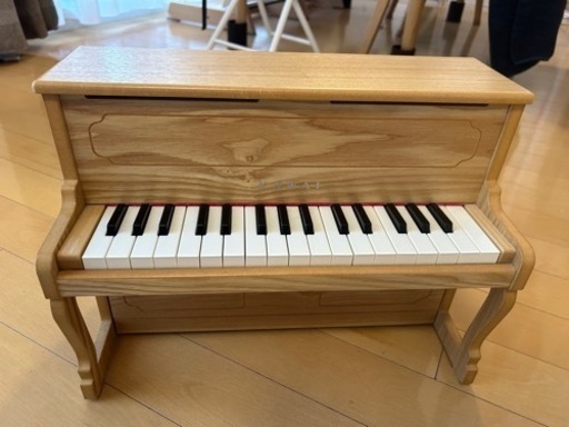 KAWAI  ミニ　アップライトピアノ　ナチュラル