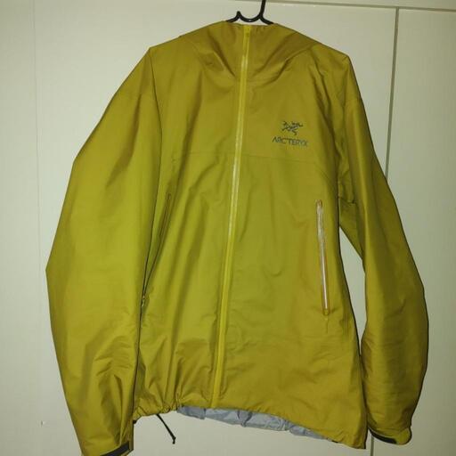 (期間限定価格)2022年モデル極美品ARC'TERYX Beta DAZE 期間限定価格)2022年モデル極美品ARC'TERYX Beta DAZE