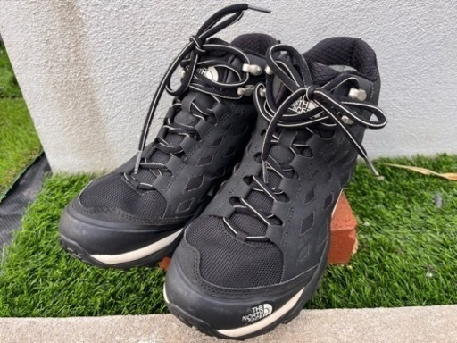 定価19800円　THE NORTH FACE 完全防水　トレッキングシューズ　27.5cm