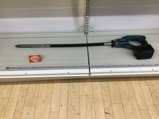 【エコツール半田店】Makita/マキタ 18v充電式コンクリートバイブレータ VR350DZ【愛知県/名古屋市/知立市/半田市/岡崎市/工具】 【ITO4PFOODT08】★ 出張買取 も好評受付中！