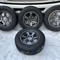交渉中　格安アルミセット。スタッドレス215-65-16 ハイエース