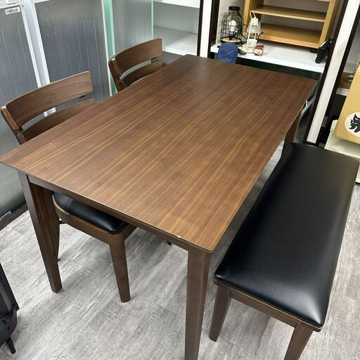 ダイニングテーブル　イス　セット