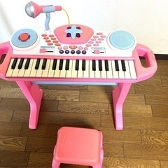 おもちゃ鍵盤楽器