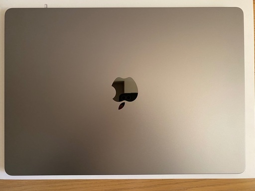 【ほぼ新品】2023 MacBook Air M2 15インチ
