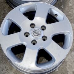 ※在庫全処分セール※【W-030】日産純正ホイール☆16x6JJ☆5穴/45/PCD114.3