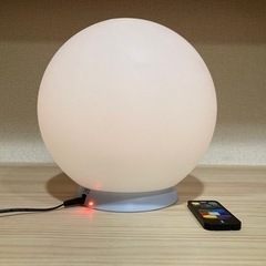 ボール型LEDライト（7色、リモコン付き）