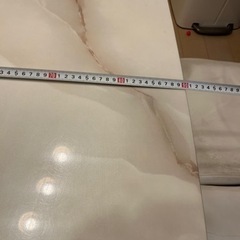 ダイニングテーブルセットです。