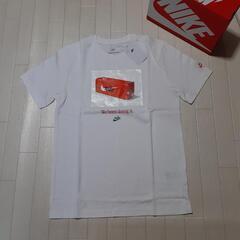 NIKE　メンズ　シューズボックス　Tシャツ