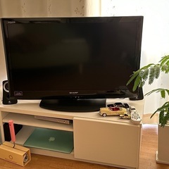 SHARP AQUOS 2012年製　32型テレビとテレビ台