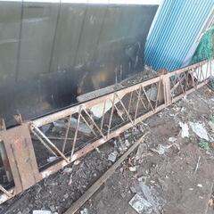 ガレージ、物置小屋作製に　梁　鉄骨　