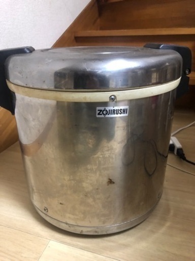 値下げ★4台まとめて値引きあり★★象印★電子保温ジャー★業務用★100Ｖ★50/60Ｈｚ★4.4升★キッチンカー①