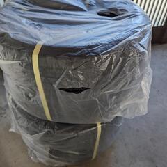 【新品未使用】グッドイヤー冬タイヤ165/65R15 81Q　4本セット