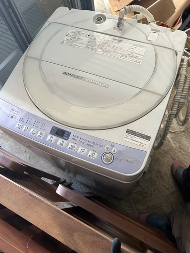 再々値下げ　シャープ  全自動電気洗濯機 洗濯容量7.0kg 風乾燥容量3.0kg ES-T710-W 2018年製