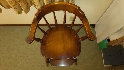 飛騨産業ベビーチェアキツツキ 送料込み】 飛騨産業・キツツキマーク