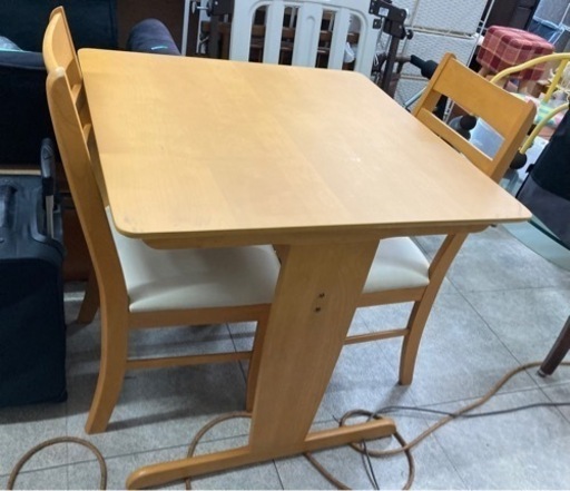 食卓テーブル　椅子2つセット　　リサイクルショップ宮崎屋　佐土原店　24.1.7F